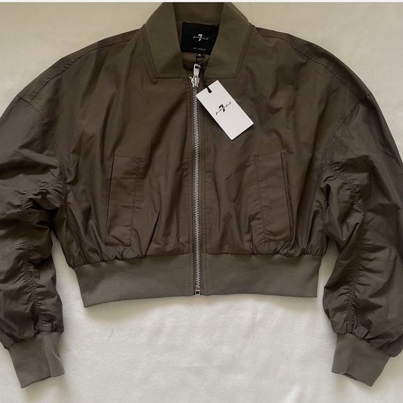 NWOT 7 For All Mankind Khaki Olive Green Cropped Bomber Jacket - Picture 1 of 7
